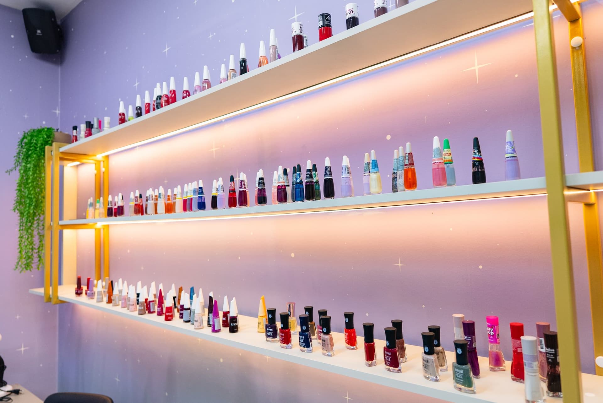 Parede de esmaltes